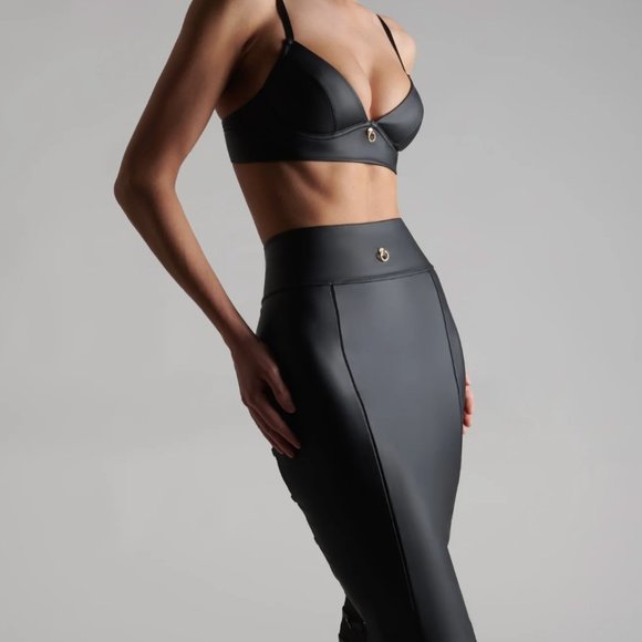 Maison Close Chambre Noire Bra + Skirt + Chocker Set - Picture 1 of 3